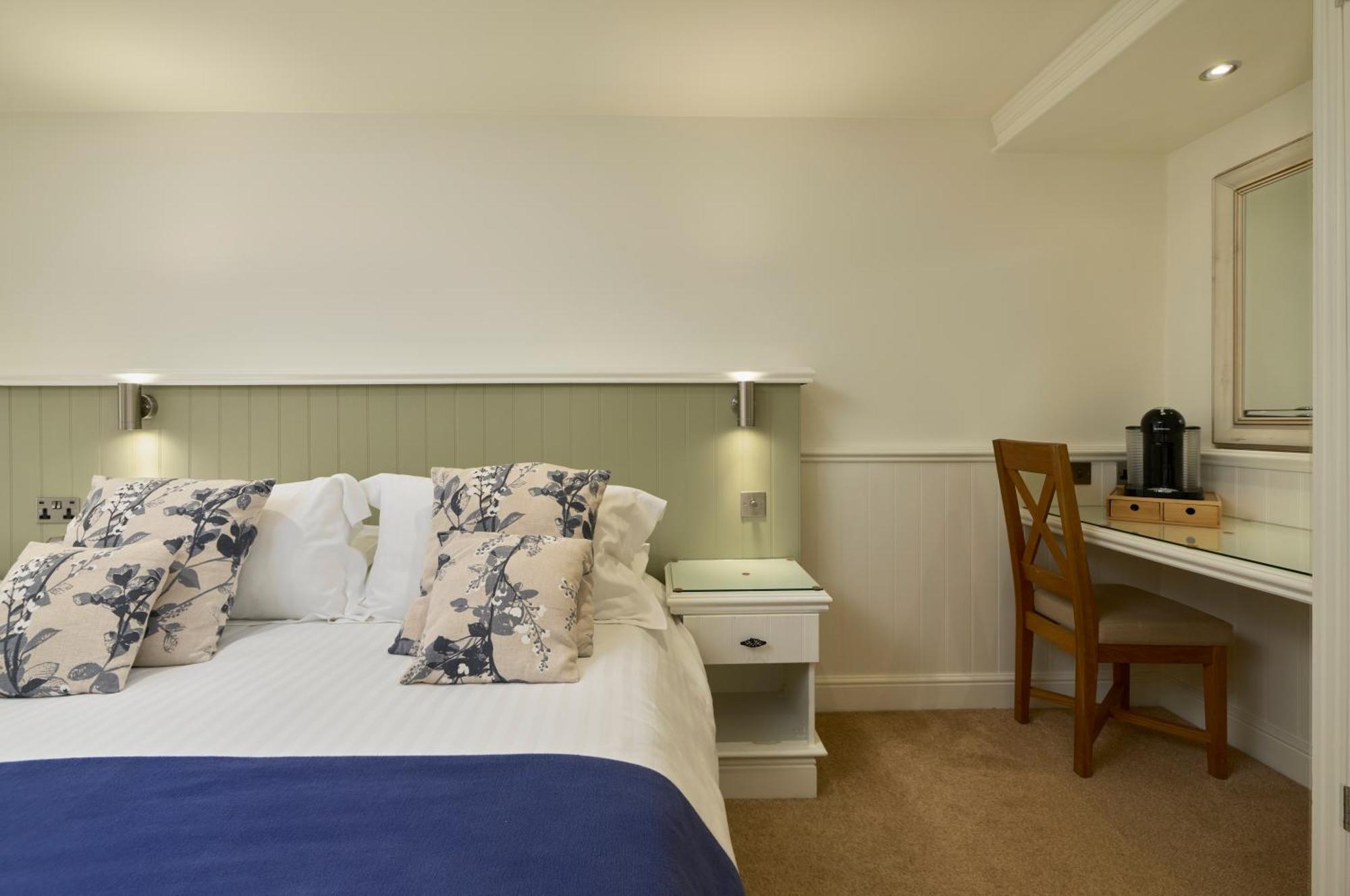 The Cricket Inn Beesands Экстерьер фото